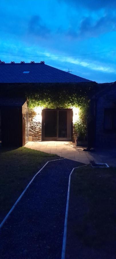 Wisteria Barn, Trewethen, St Teath, Nr Port Isaac Vila Saint Teath Exterior foto